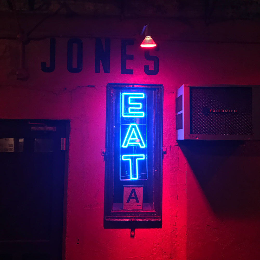 BasWaijers_Jones-Eat
